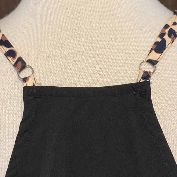 Black CL tank top with cheetah trim - Picture 7 of 9